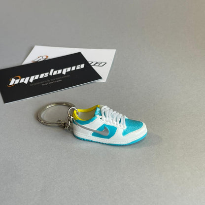 Porta-chaves Nike SB Dunk Low - Diamond Supply Co.