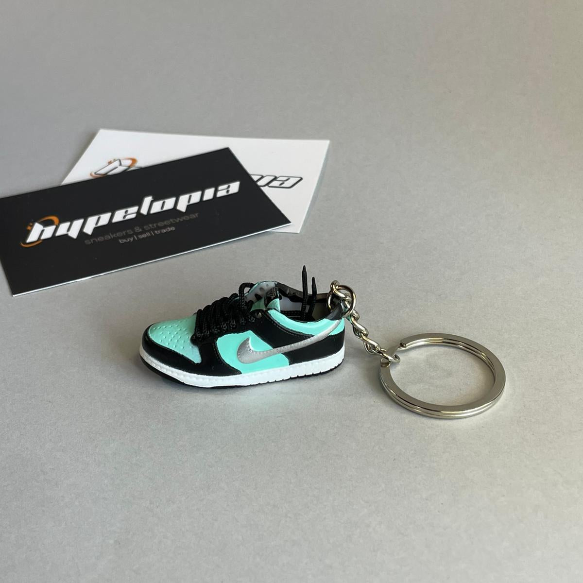 Porta-chaves Nike SB Dunk Low - Diamond Supply Co.