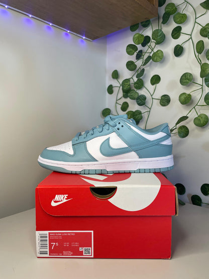 Nike Dunk Low - Denim Turquoise [EU40.5]