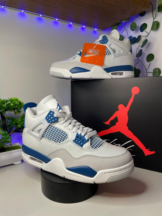 Jordan 4 Retro - Military Blue (2024)