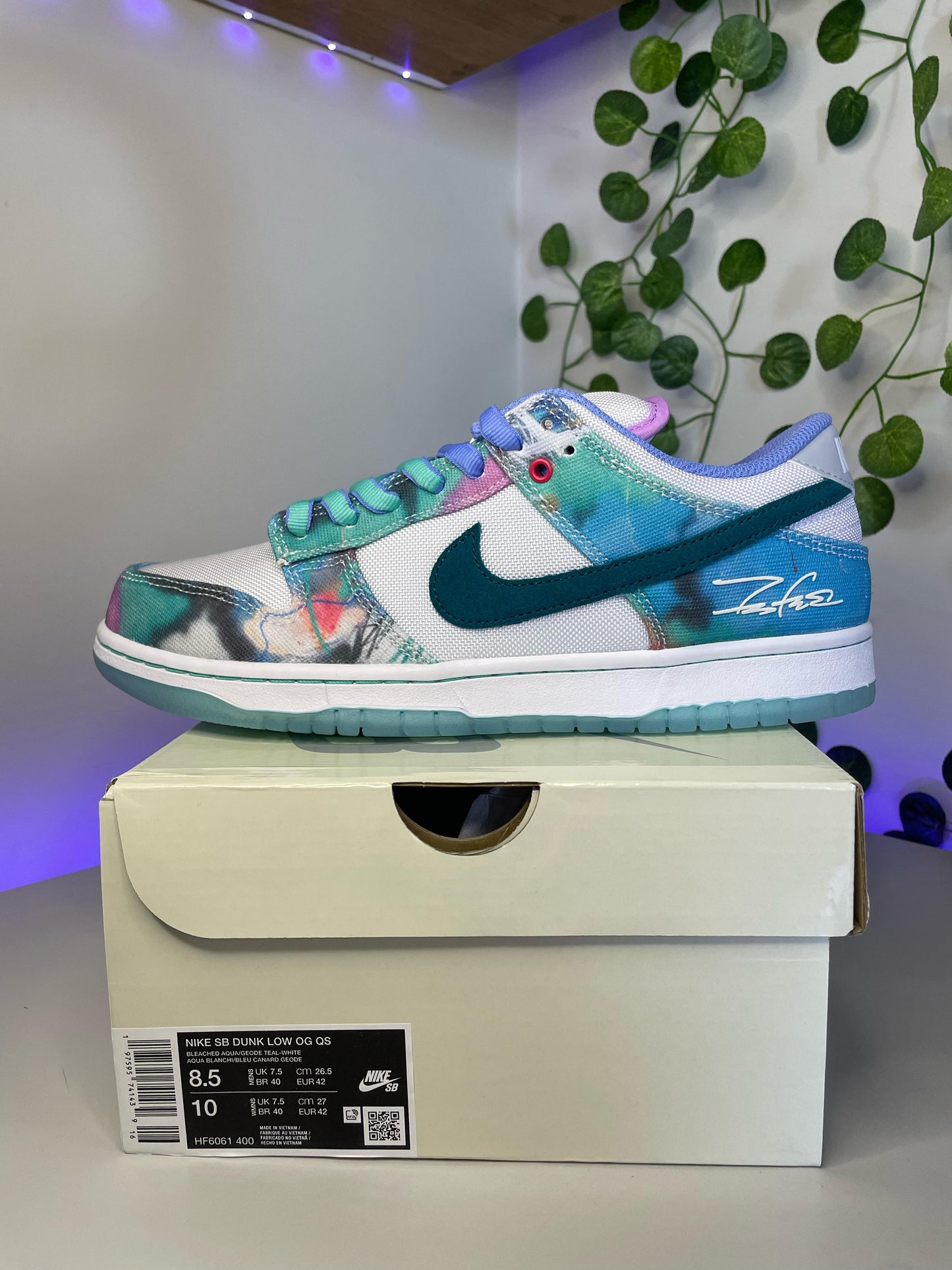 Nike SB Dunk Low - Futura Laboratories Bleached Aqua [EU42]