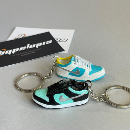 Porta-chaves Nike SB Dunk Low - Diamond Supply Co.