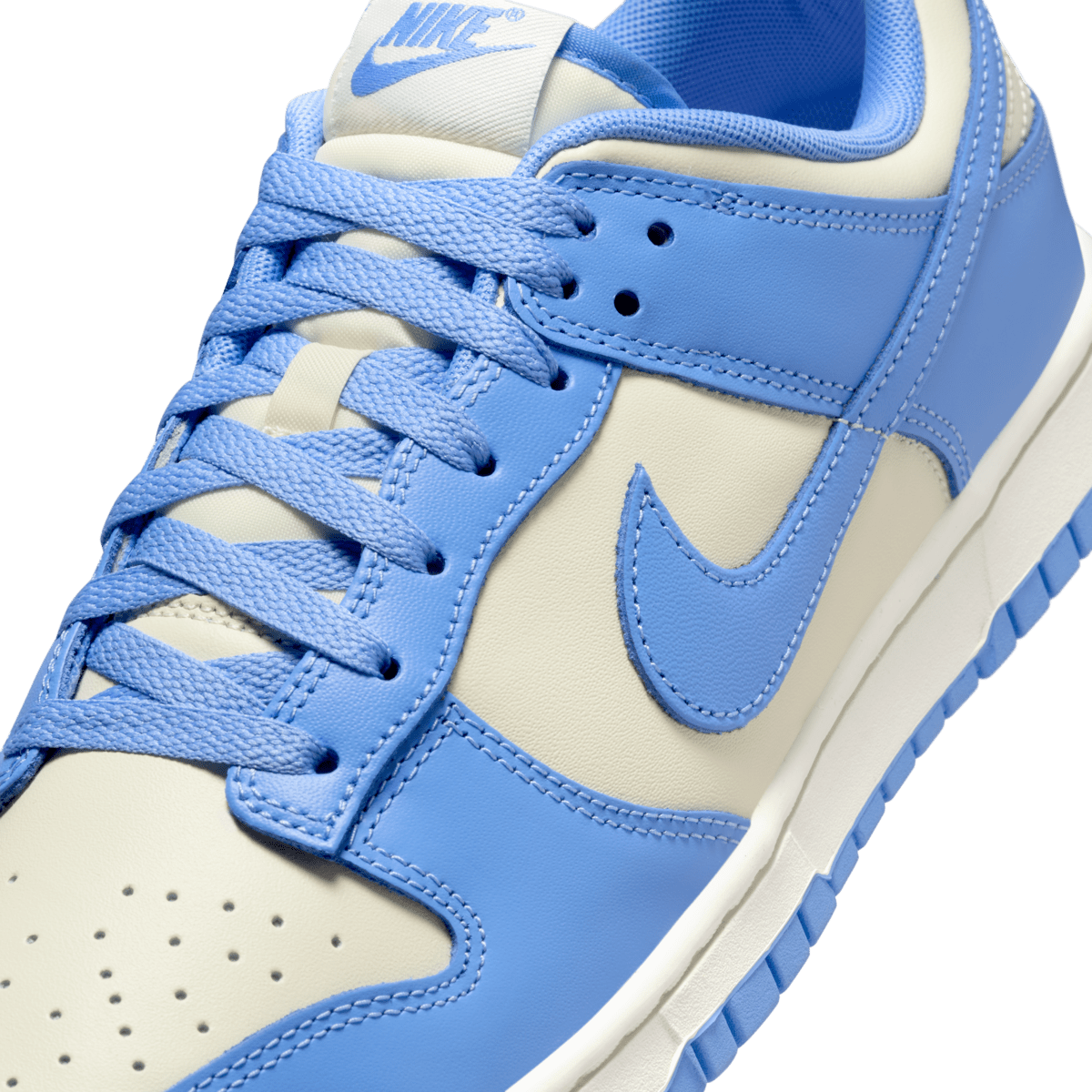 Nike Dunk Low - University Blue