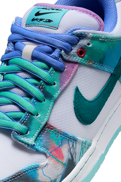 Nike SB Dunk Low - Futura Laboratories Bleached Aqua [EU42]