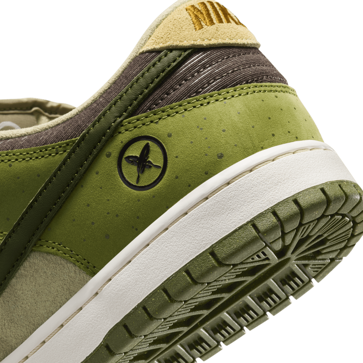 Nike SB Dunk Low - Yuto Horigome Matcha